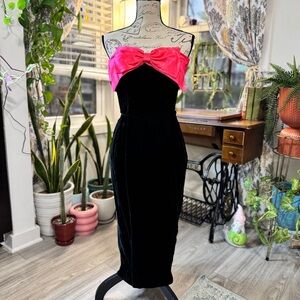 Vintage Roberta California velvet cocktail dress